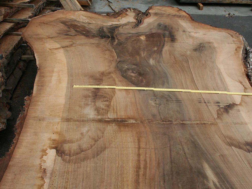 Nussbaumholz Tischplatte Massivholzbohle