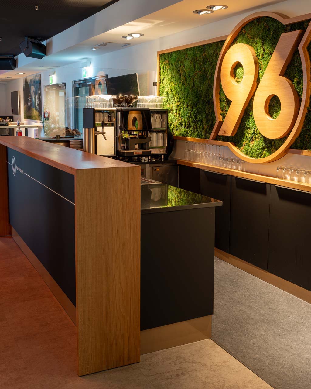 Cocktailbair VWN Loge in der Heinz von Heiden Arena von Hannover 96